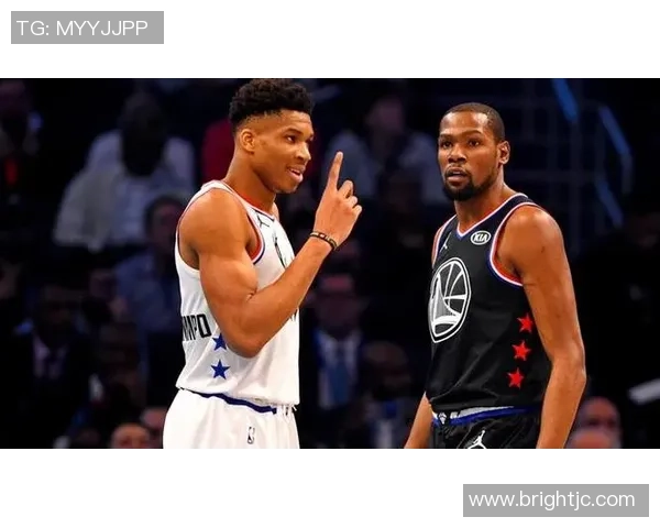 杭州篮球队实力引发热议球迷对球队表现的不同看法与争论