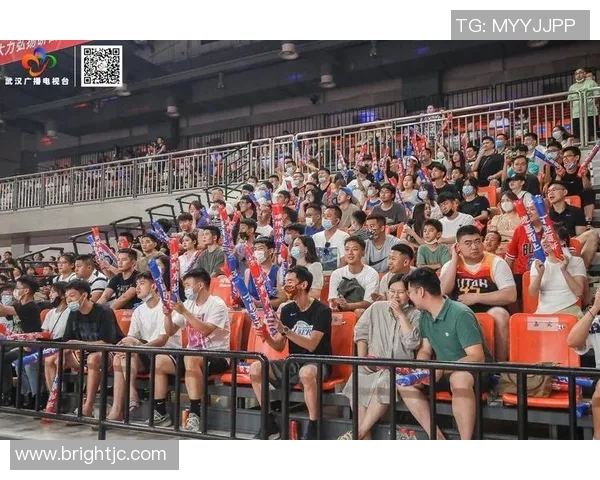 武汉篮球队与重庆篮球队的速度对决赛后分析与总结