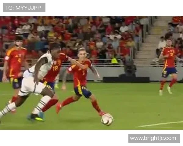 美国足球队逆袭西班牙明星阵容展现实力之战