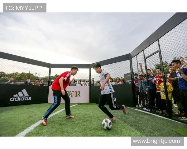 街头足球秀足球明星与粉丝互动展现精彩技艺与热情瞬间