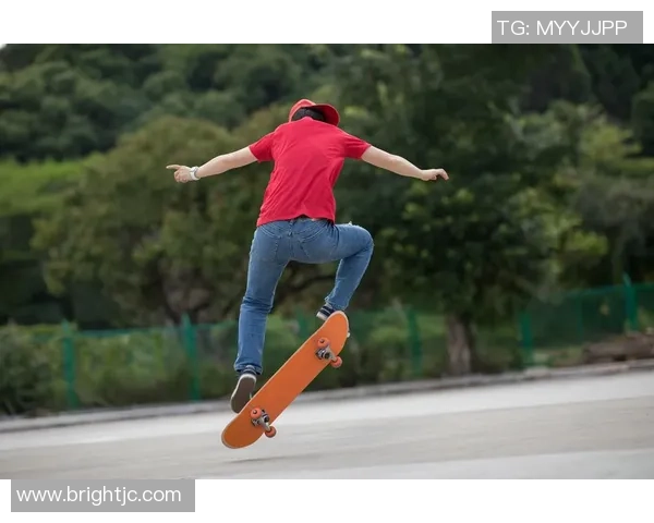 深度对话：杨芳的滑板人生_1